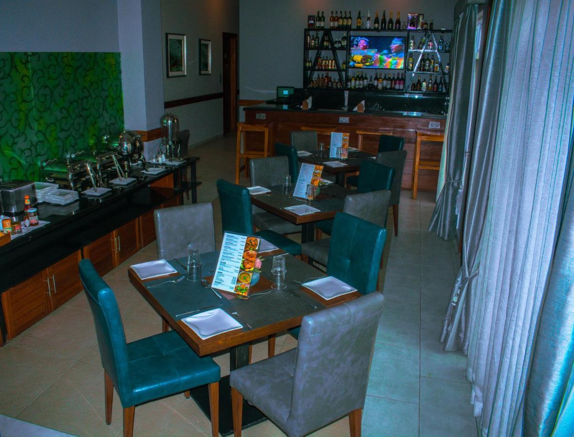 Meridian Ca Hotel Dar es Salaam Extérieur photo